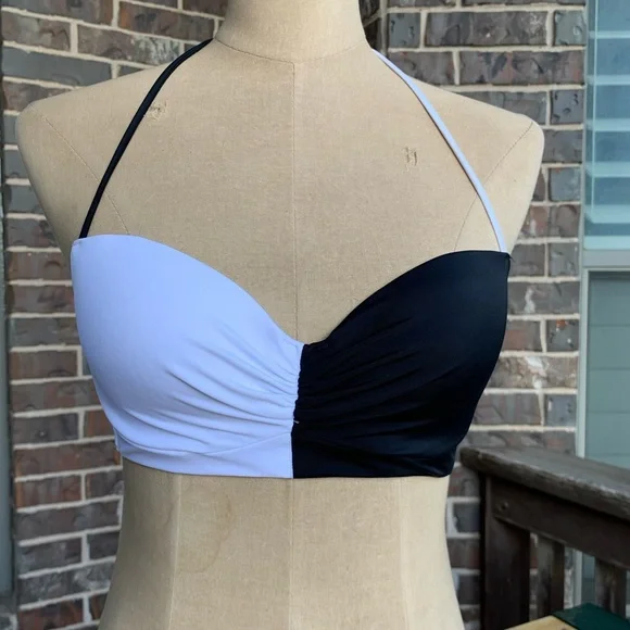 Victoria’s Secret Swim Bikini The Getaway Halter Colorblock Top - 32C - Picture 2 of 9